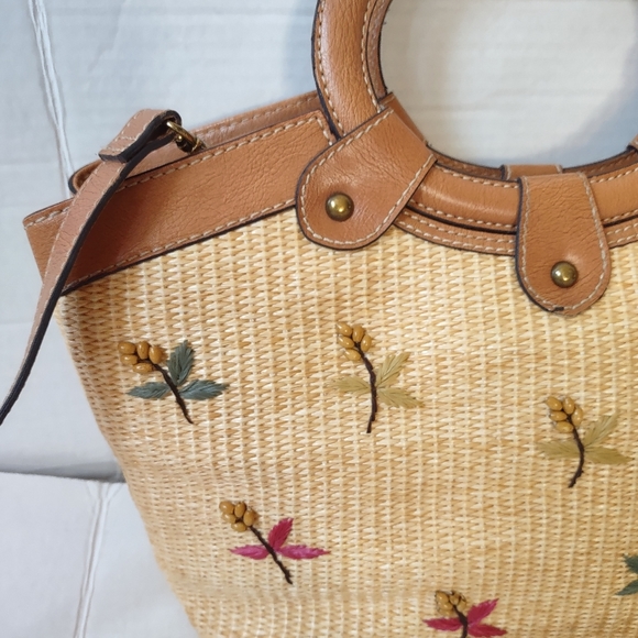 Vintage Fossil Straw Raffia Tote - Picture 3 of 10
